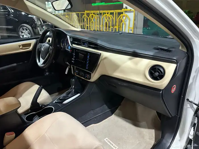 تويوتا كورولا2018 نضيفه جدا 1600cc(تم البيع) 5