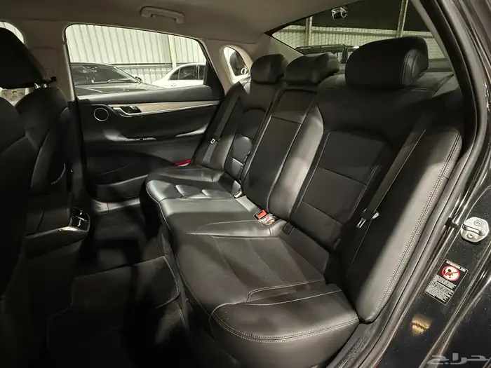 هيونداي ازيرا 2020 V6(بحالة ممتازة) 12