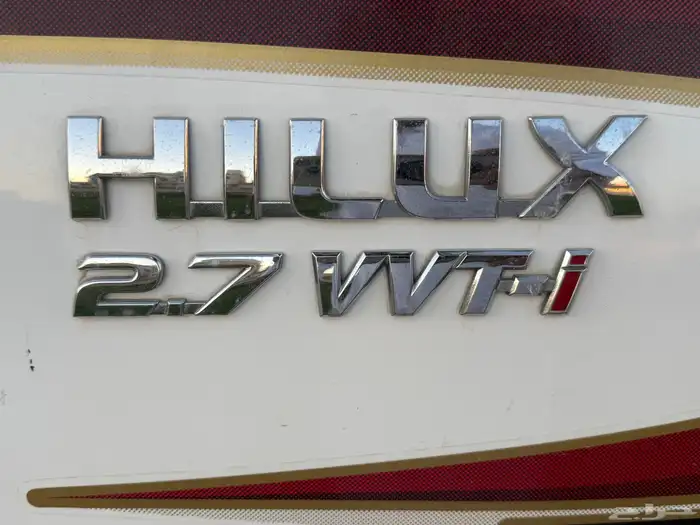 تويوتا هايلوكس 2014 غمارتين GLX سعودي مخزنه 12