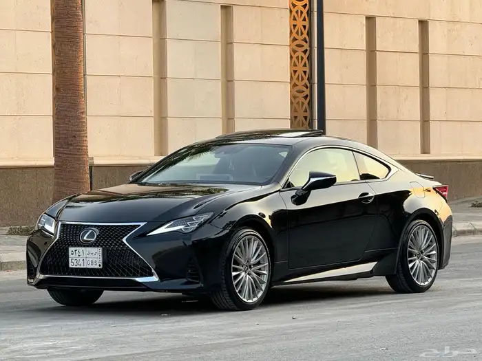 لكزس RC 350 موديل 2023 فل كامل ممشى 16 الف تشيكات وكاله 3