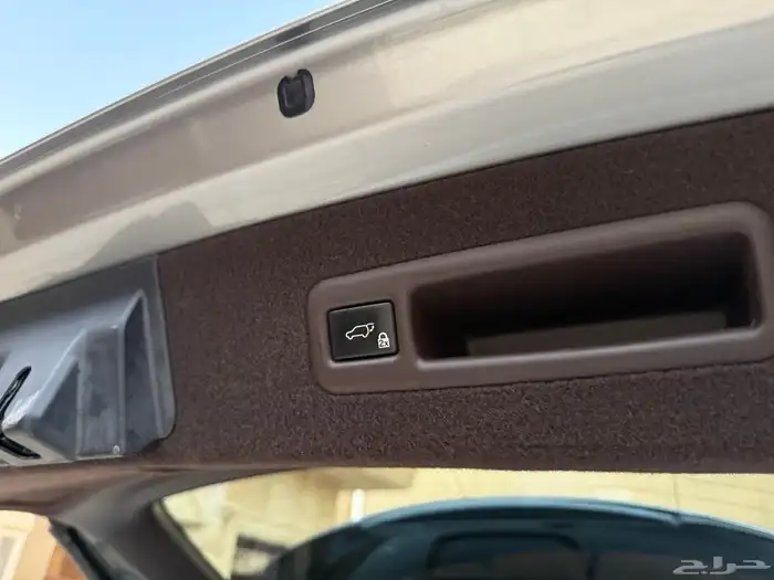 للبيع لكزس Rx450hL سعودي جميع الصيانات في الوكالة 10