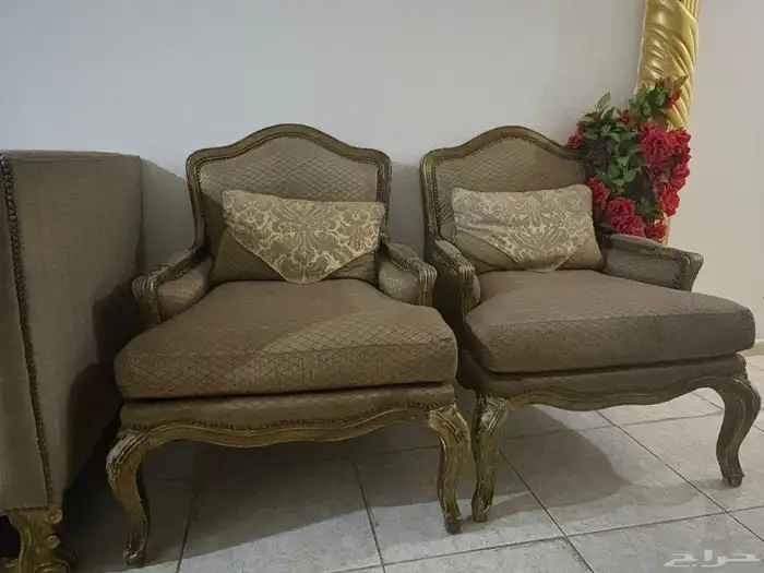 عفش بيت مستعمل نضيف بغرض السفر 1