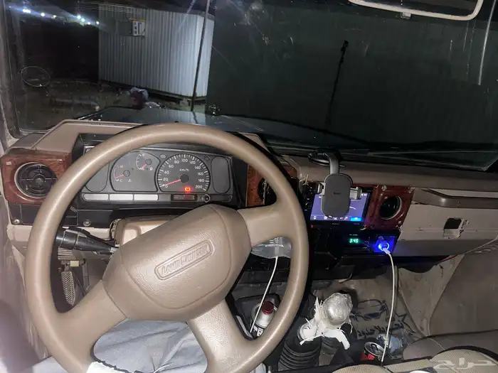 جيب ربع 2001 20