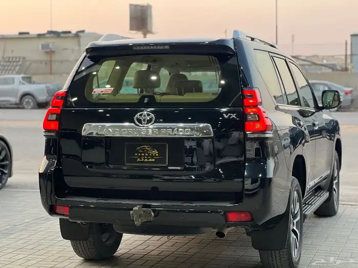 تويوتا برادو VX موديل 2022 7