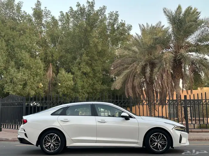 كيا 5 موديل 2022 سعودي تماتيك 5