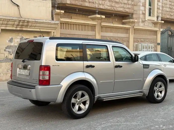 دوج نيترو RT 2009 3