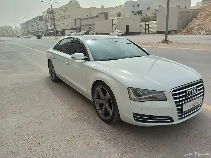 اودي A8 2012 7