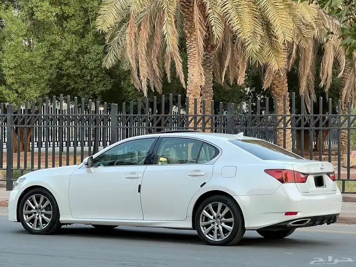 لكزس GS350 2013 سعودي 4