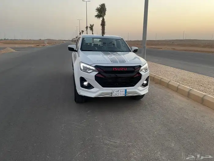 اسيوزو 2025 ديماكس جي تي فل كامل وكاله ماشي 6500 فقط 7