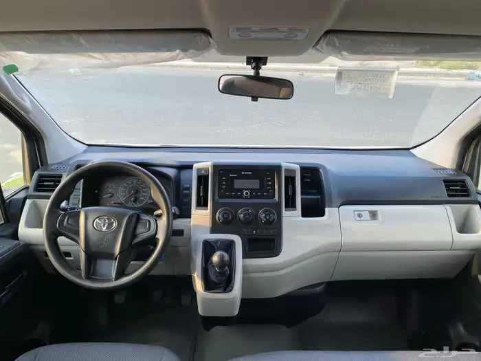 تويتا فان بضاعة 2021 ممشي 165 بدي بلد 32