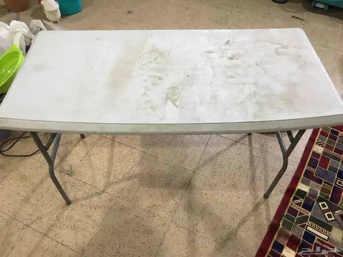 طاوله فيبر كبيرة لبيع على السوم 0
