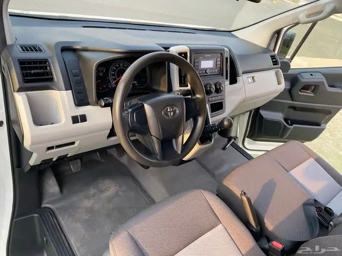 تويتا فان بضاعة 2021 ممشي 165 بدي بلد 9