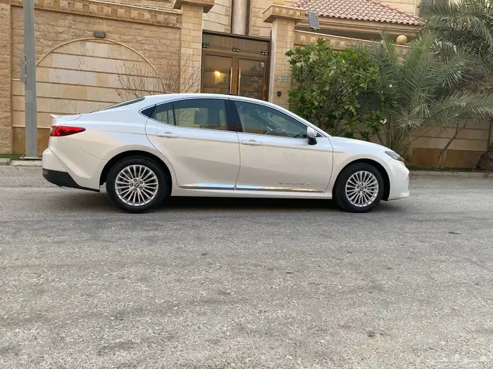 كامري سعودي اصفار 2025 1