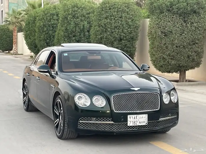 بنتلي فلانك اسبير 2015 سعودي نظيف 40