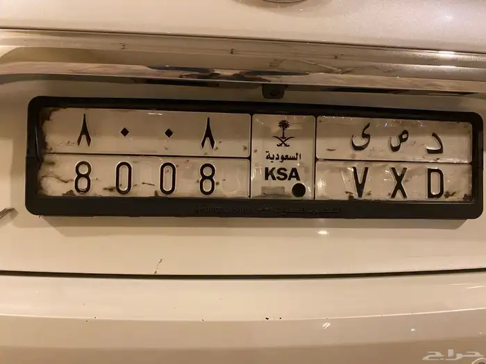 للبيع لوحه د ص ى 8008 0