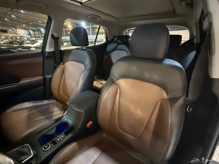 هيونداي كريتا 2023 فل كامل (( بحالة الوكالة )) 14