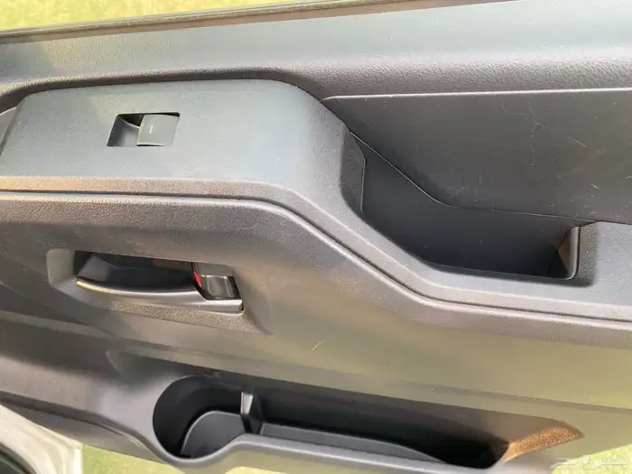 تويتا فان بضاعة 2021 ممشي 165 بدي بلد 23