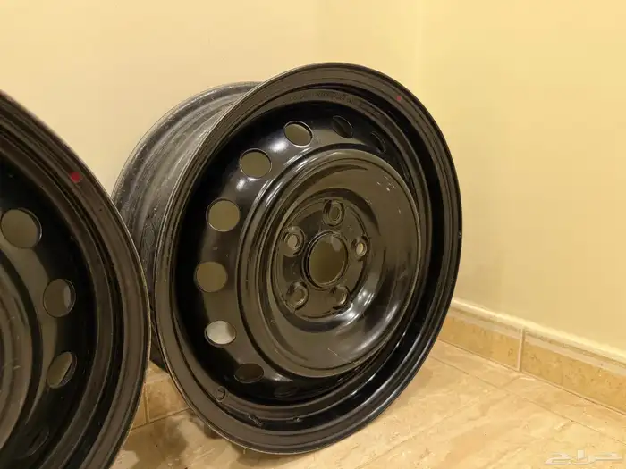 جنوط كامري من 2007-2017 نظيفة جدا 4