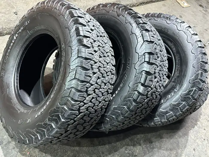 كفرات نص حجري بي اف قودرتش مقاس 315 70 17 34
