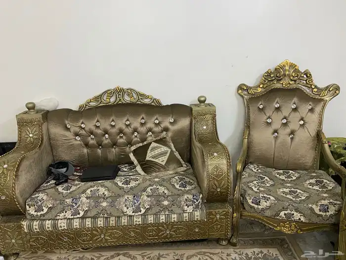 كنب ملكي 1