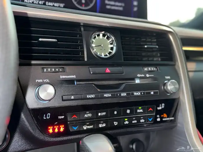 لكزس RX 350 F Sport 2022 ( بحالة الوكالة ) 33