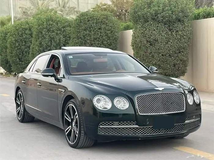 بنتلي فلانك اسبير 2015 سعودي نظيف 39