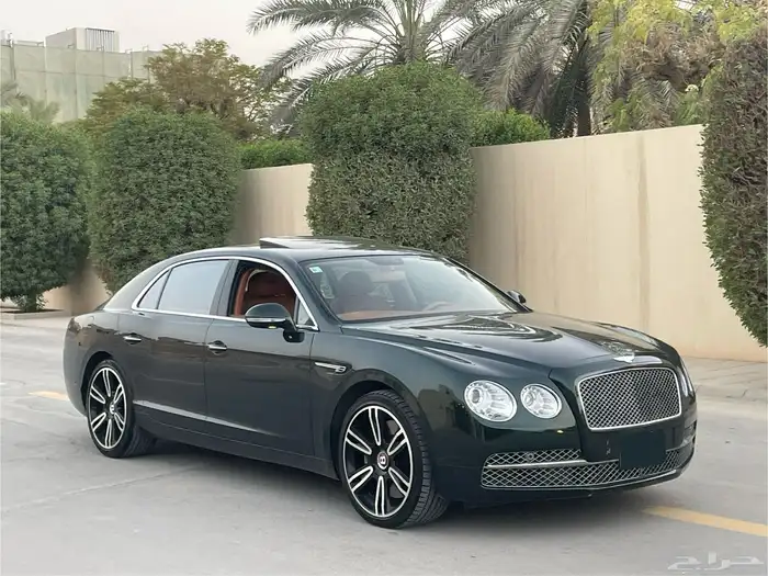 بنتلي فلانك اسبير 2015 سعودي نظيف 38