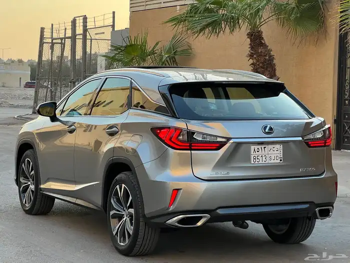 لكزس RX350 2017 (بحالة الوكالة) 7