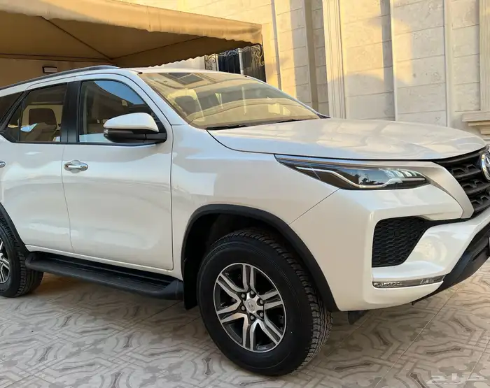 تويوتا فورشنر 2022 عداد 4 آلاف فقط 20