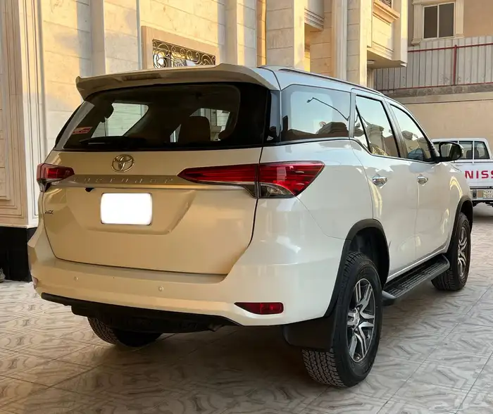 تويوتا فورشنر 2022 عداد 4 آلاف فقط 4