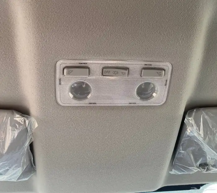 تويتا فان بضاعة 2021 ممشي 165 بدي بلد 16