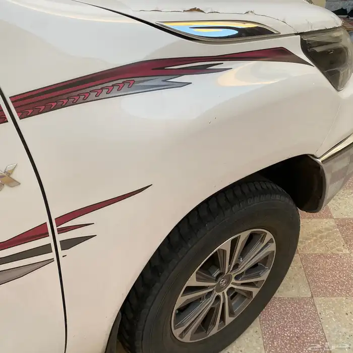 هايلوكس دبل2024 19