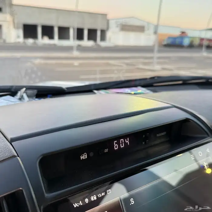 لاندكروزر 23