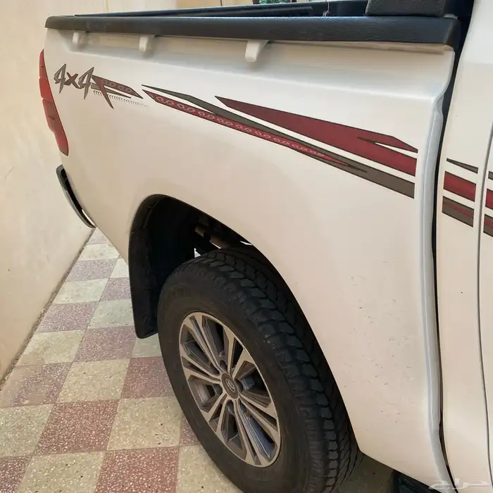 هايلوكس دبل2024 17