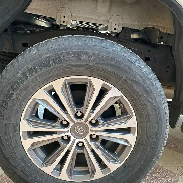 هايلوكس دبل2024 22