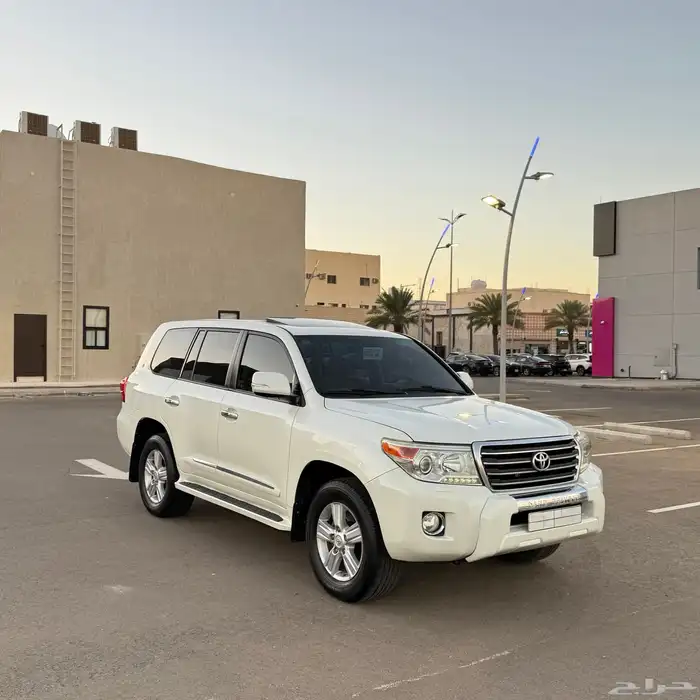 لاندكروزر 2