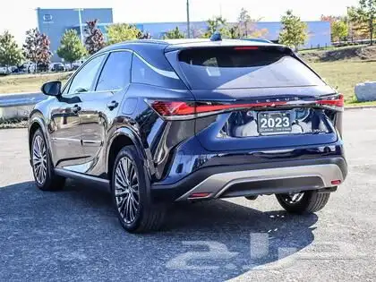 2023 Lexus RX 350h Executive Package فل 4
