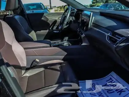 2023 Lexus RX 350h Executive Package فل 17
