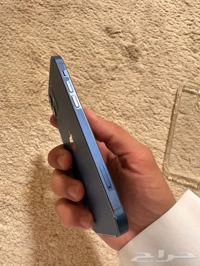ايفون 12 العادي 2