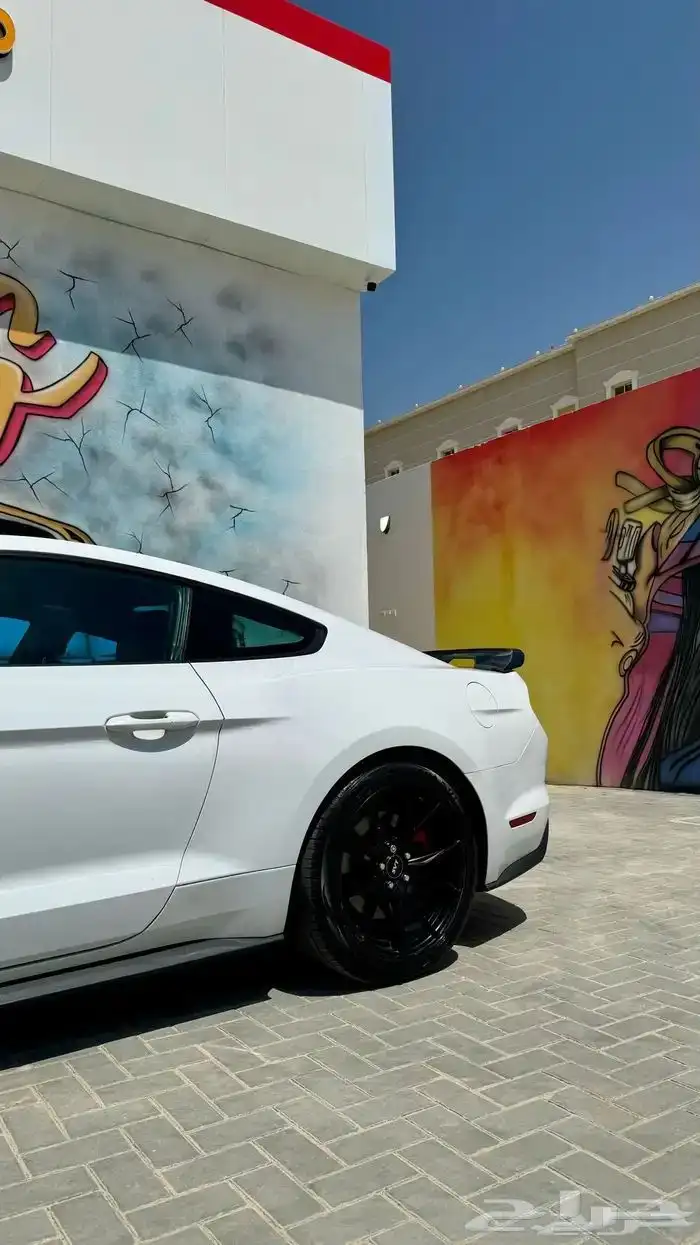 موستنق2017بريميوم فل كامل V8 2