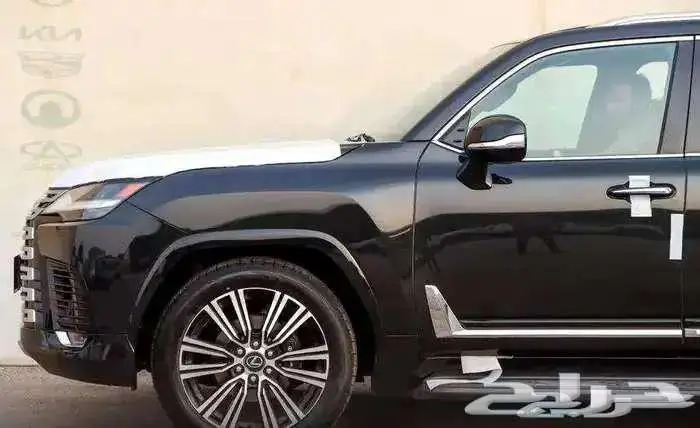 لكزس LX600BB اسود 2025 1