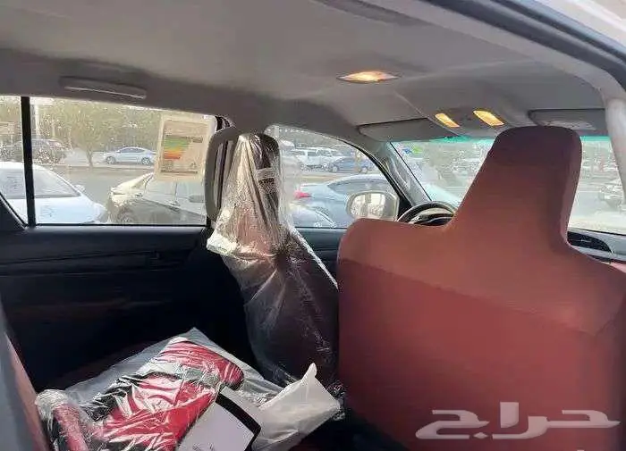 تويوتا هايلوكس غمارتين GL2 4 4 عادي ديزل 2025 5
