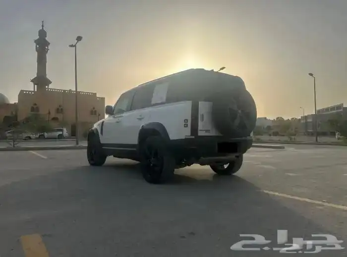 ديفندر وارد كندي نظيف 10