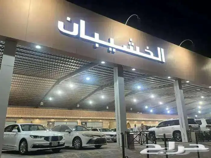 للبيع تويوتا هايلكس 2021 GLX بنزين قير اتوماتيك 51