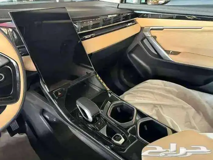 جيلي ستاراي ستاندر 2024 3