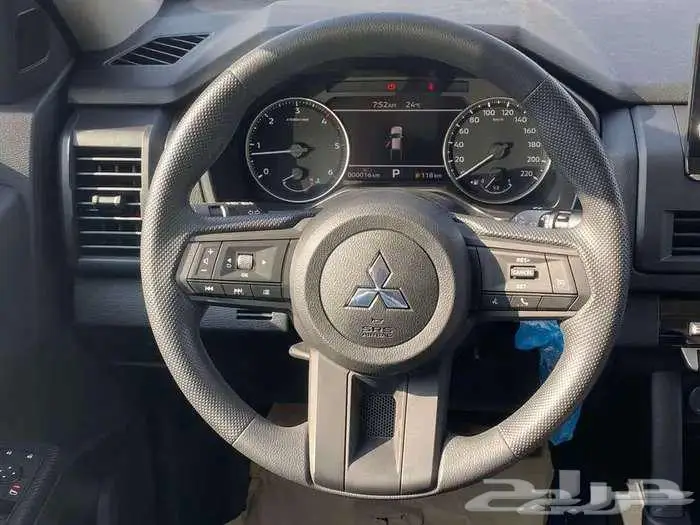 ميتسوبيشي L200 غمارتين دبل نص فل اوتوماتيك 2024 نقد وتقسيط 10