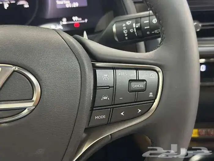 لكزس UX 300-AH هايبرد 2024 باقساط ميسرة .. 7