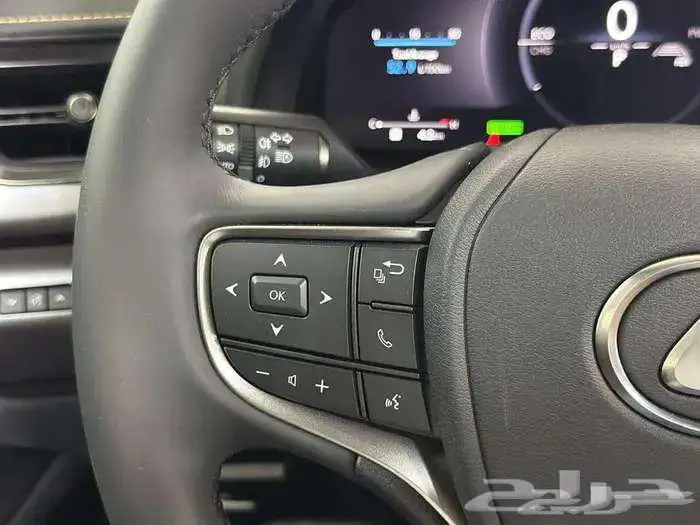 لكزس UX 300-AH هايبرد 2024 باقساط ميسرة .. 8