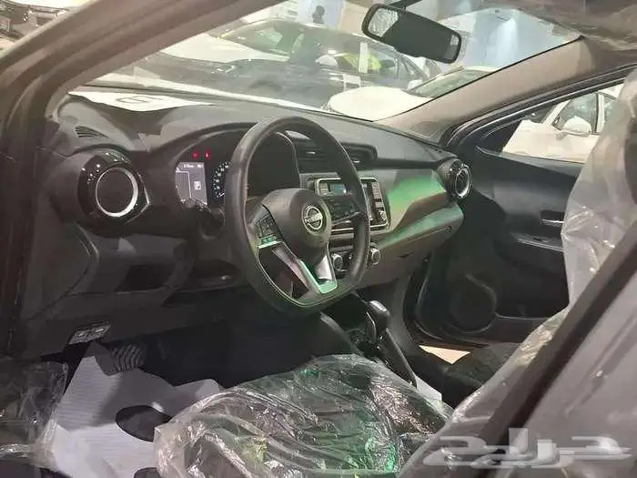 نيسان كيكس نص فل موديل 2024 كاش واقساط 4