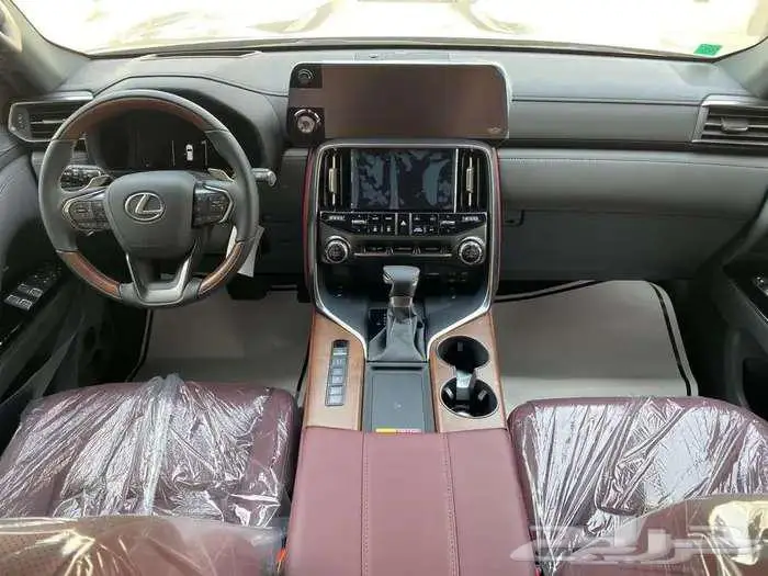 لكزس LX600 BB 2025 خليجي اسود داخلي احمر 8
